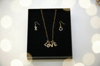 LOVE letters Nacklace Set - with card